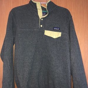 Charcoal pullover Patagonia